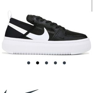 Nike women’s court platform shoe